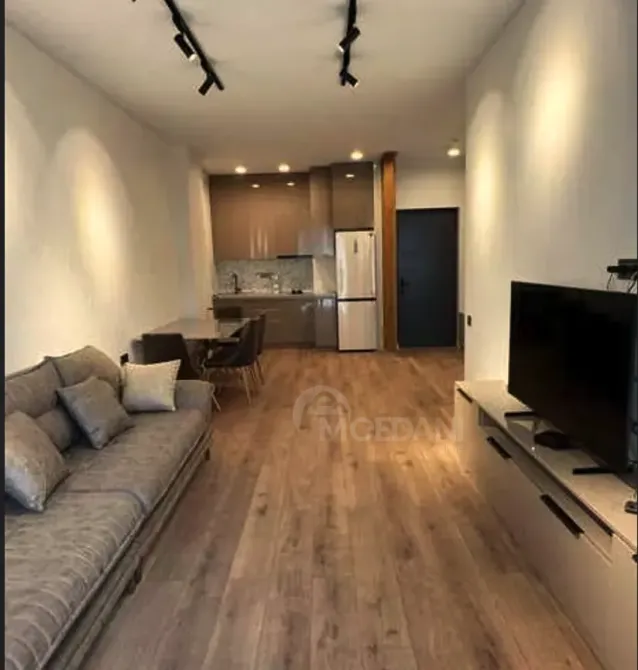 Сдам 2-комн. квартиру 65м² 5/13 эт. Тбилиси - изображение 1