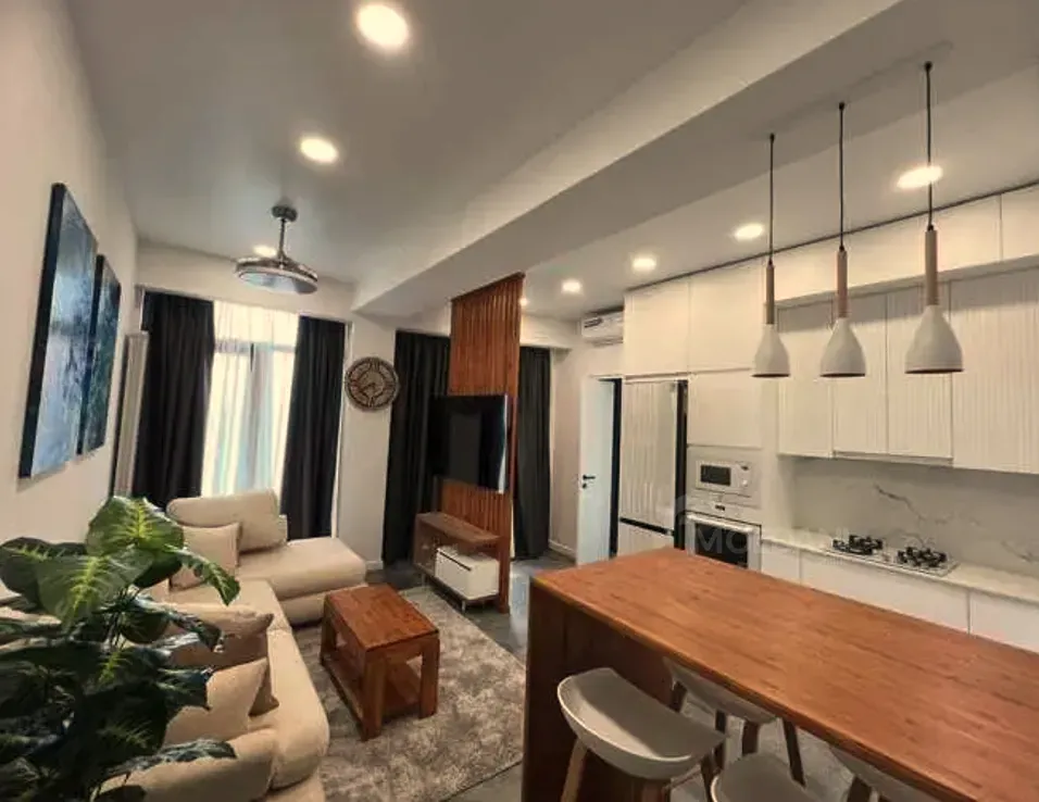 ქირავდება 2 ოთახიანი ბინა 50მ² 1/3 სართ თბილისი - photo 1