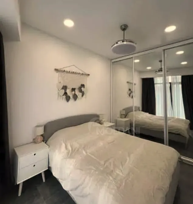 ქირავდება 2 ოთახიანი ბინა 50მ² 1/3 სართ თბილისი - photo 6