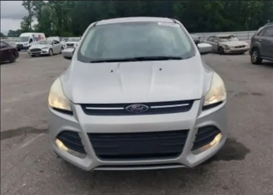 Ford Escape 1.6L 2015 თბილისი