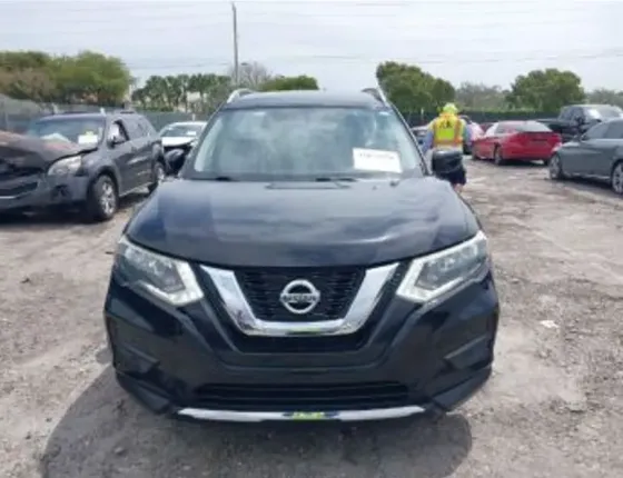 Nissan Rogue 2018 Тбилиси
