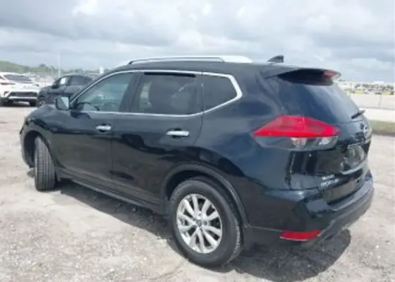 Nissan Rogue 2018 Тбилиси