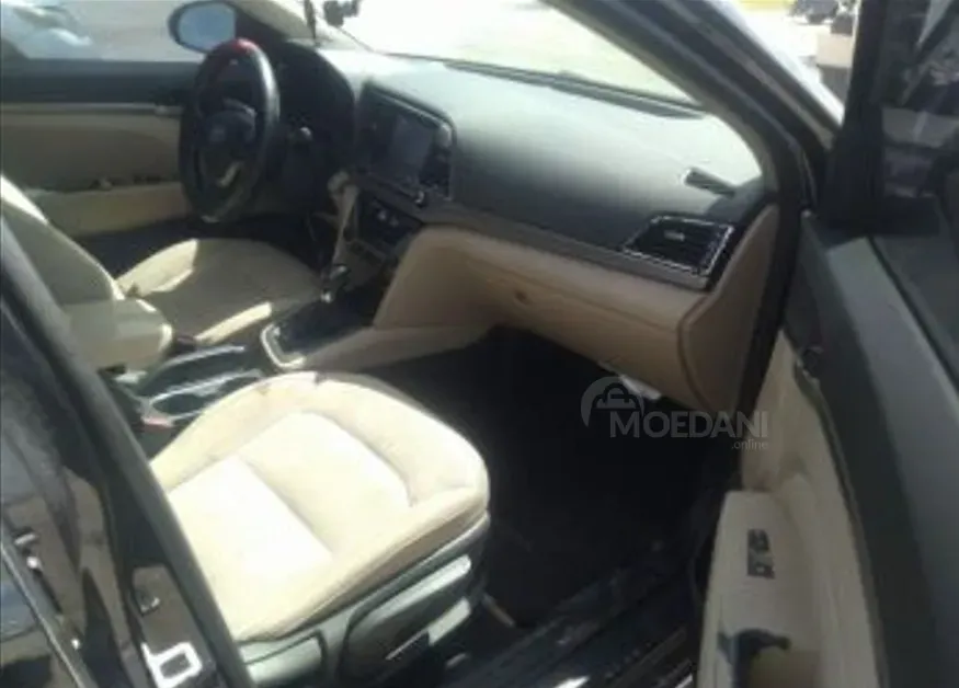 Hyundai Elantra 2017 Tbilisi - photo 5