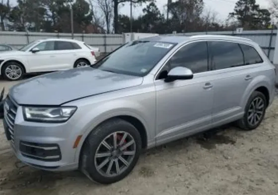 Audi Q7 2017 თბილისი