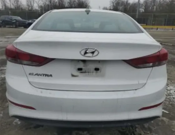 Hyundai Elantra 2017 Тбилиси
