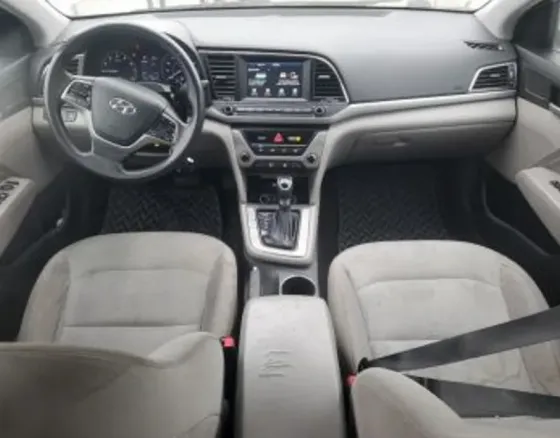 Hyundai Elantra 2017 Тбилиси
