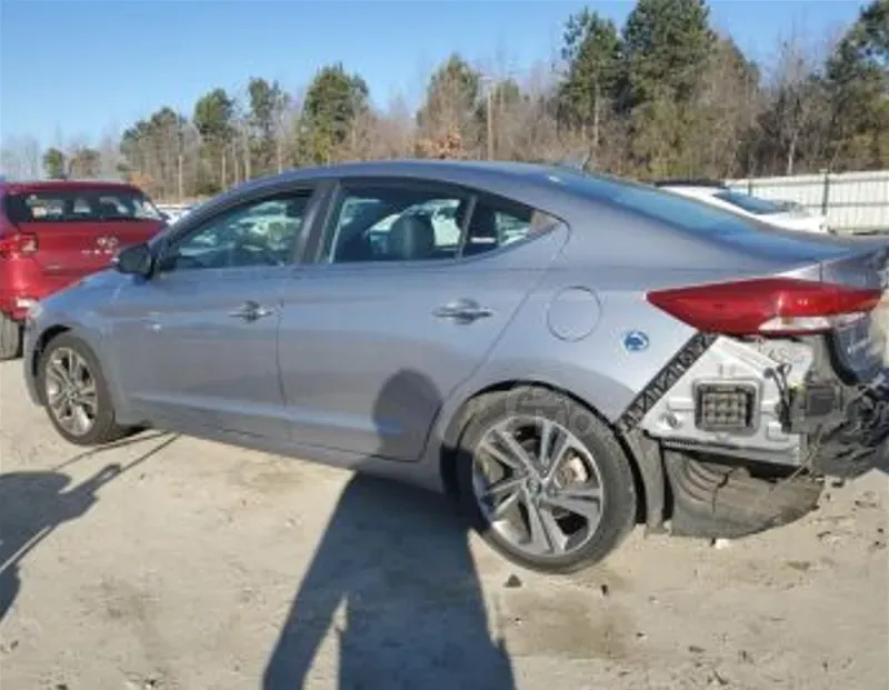 Hyundai Elantra 2017 Tbilisi - photo 3