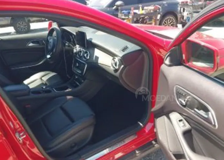 Mercedes GLA 2L 2019 Тбилиси - изображение 5