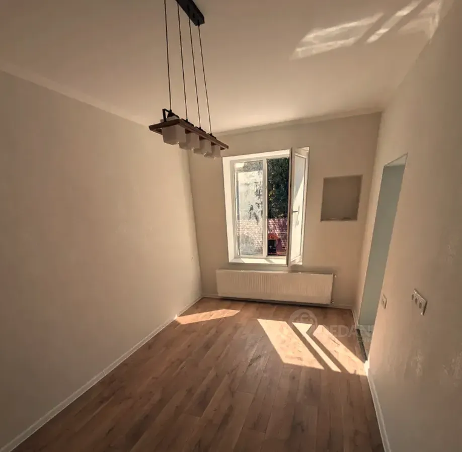 იყიდება 4 ოთახიანი ბინას 85მ² 4/5 სართ თბილისი - photo 4