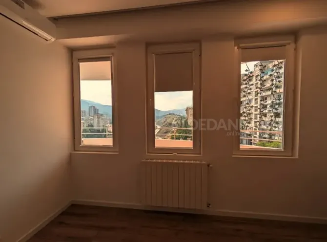 Იყიდება 3 ოთახიანი ბინას $250 000 თბილისში 136მ² 5/8 სართ თბილისი - photo 12