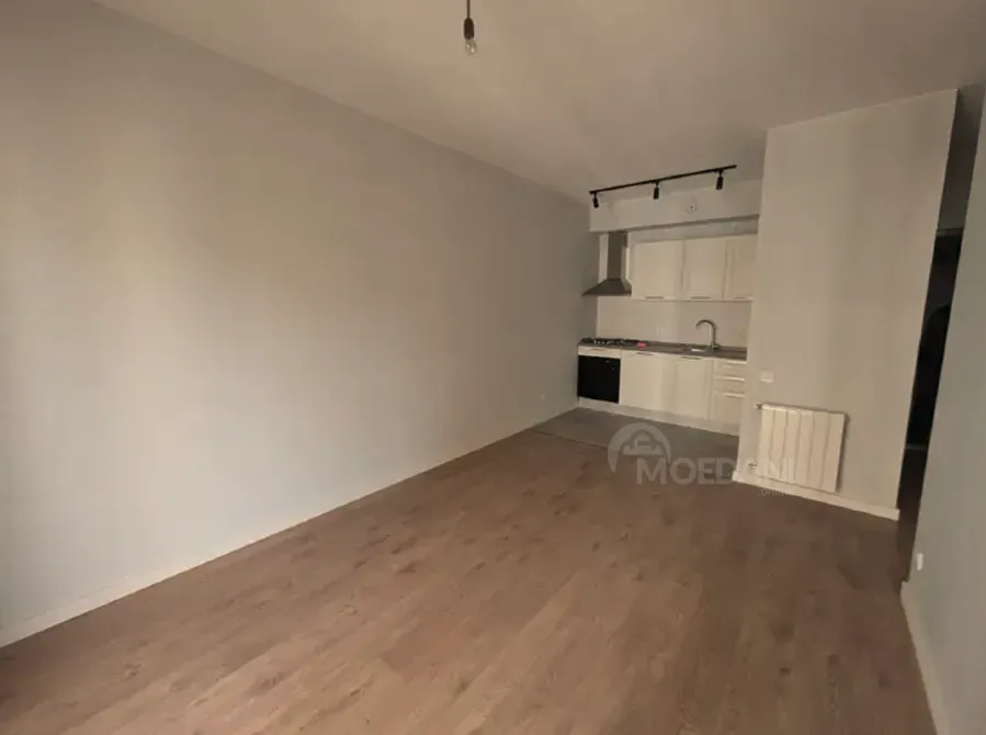 იყიდება 2 ოთახიანი ბინას 45მ² 5/9 სართ თბილისი - photo 1