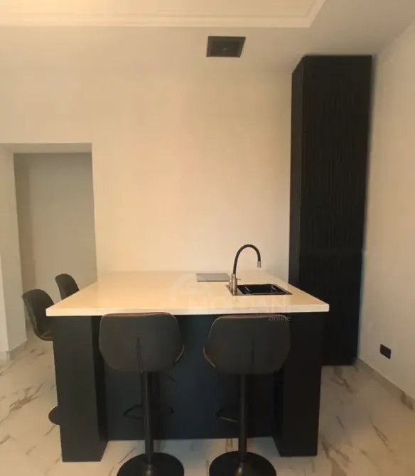 ქირავდება 3 ოთახიანი ბინა 95მ² 4/5 სართ თბილისი - photo 1