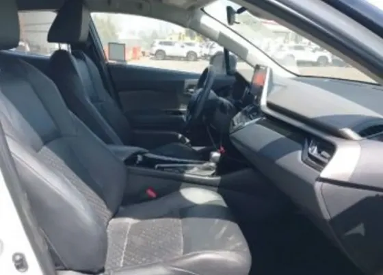 Toyota C-HR 2022 თბილისი