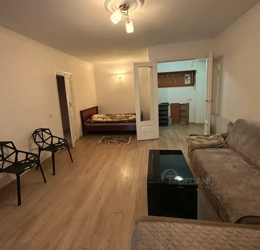 ქირავდება 2 ოთახიანი ბინა 50მ² 2/6 სართ თბილისი - photo 7