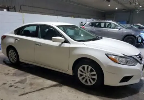 Nissan Altima 2017 თბილისი