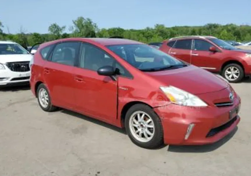 Toyota Prius 1.8L 2013 Тбилиси - изображение 6