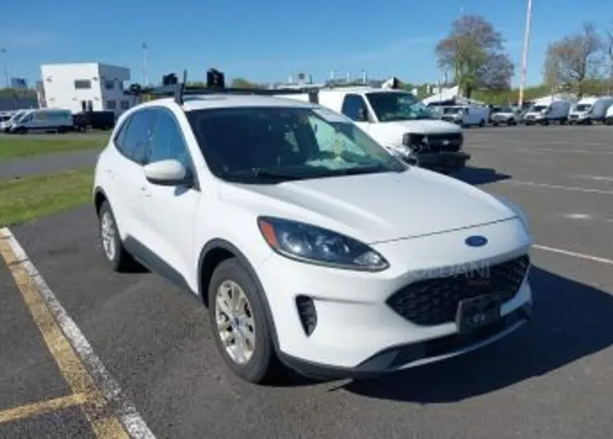 Ford Escape 1.5L 2020 Тбилиси - изображение 2