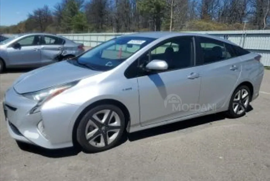 Toyota Prius 1.8L 2016 Тбилиси - изображение 6