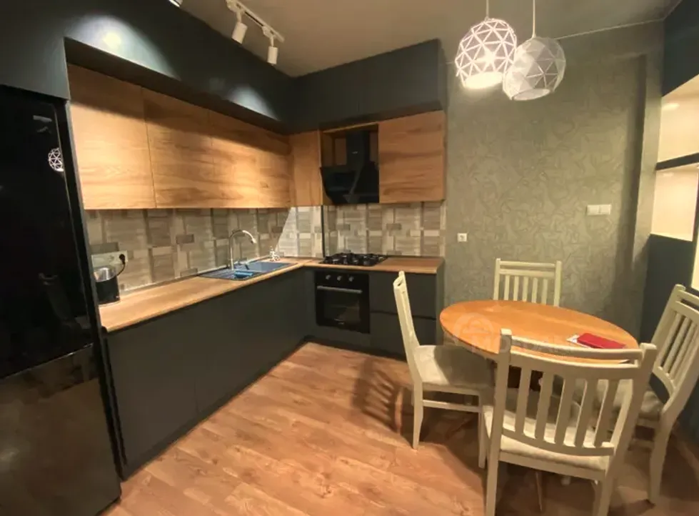 Сдам 2-комн. квартиру 52м² 6/9 эт. Тбилиси - изображение 1