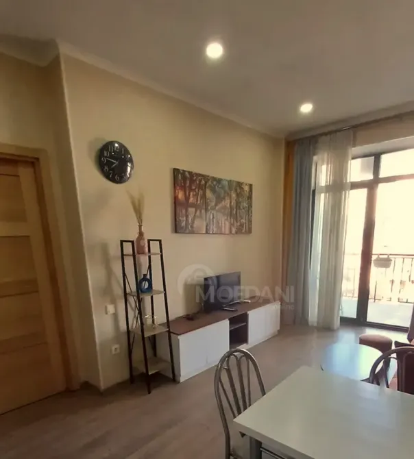 ქირავდება 2 ოთახიანი ბინა 52მ² 6/9 სართ თბილისი - photo 1