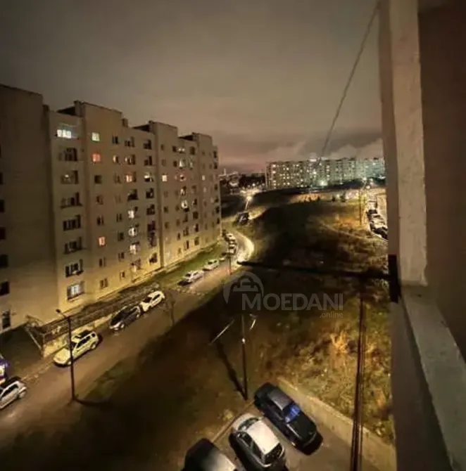 იყიდება 2 ოთახიანი ბინას 42მ² 5/9 სართ თბილისი - photo 1