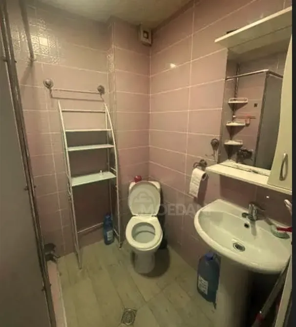 იყიდება 2 ოთახიანი ბინას 42მ² 5/9 სართ თბილისი - photo 4