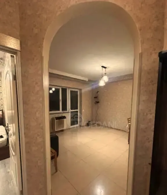 იყიდება 2 ოთახიანი ბინას 42მ² 5/9 სართ თბილისი - photo 8