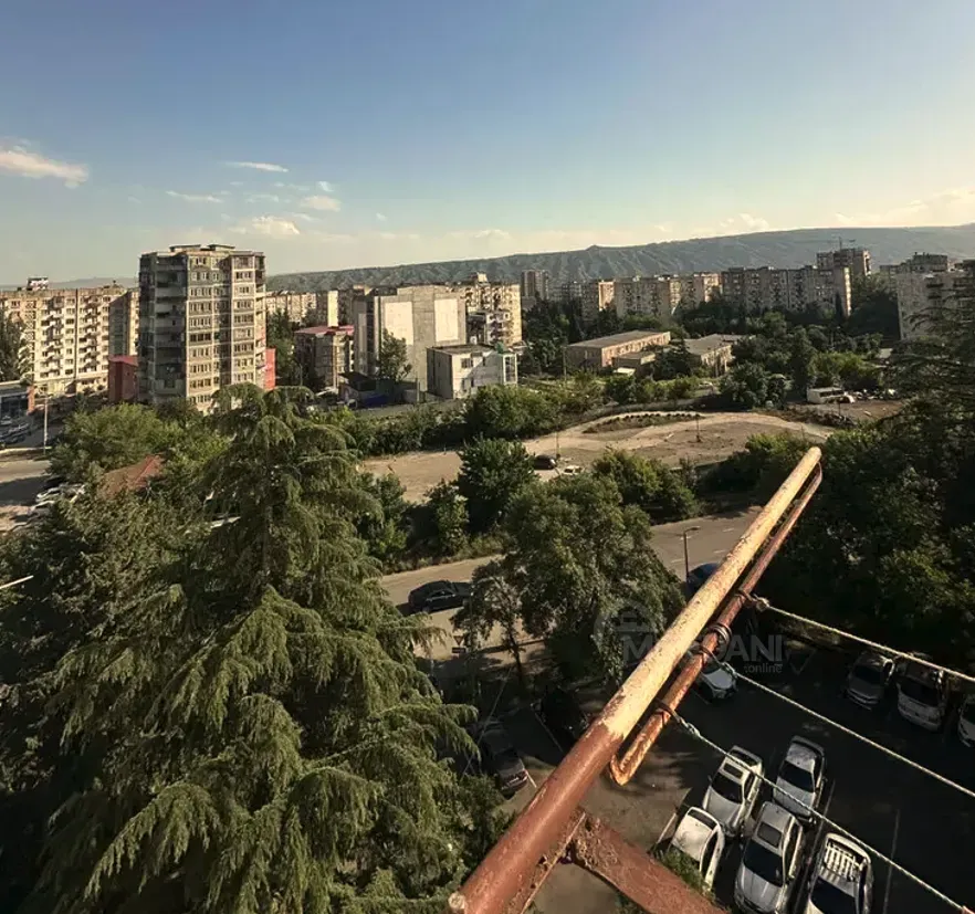 იყიდება 3 ოთახიანი ბინას 100მ² 8/10 სართ თბილისი - photo 12