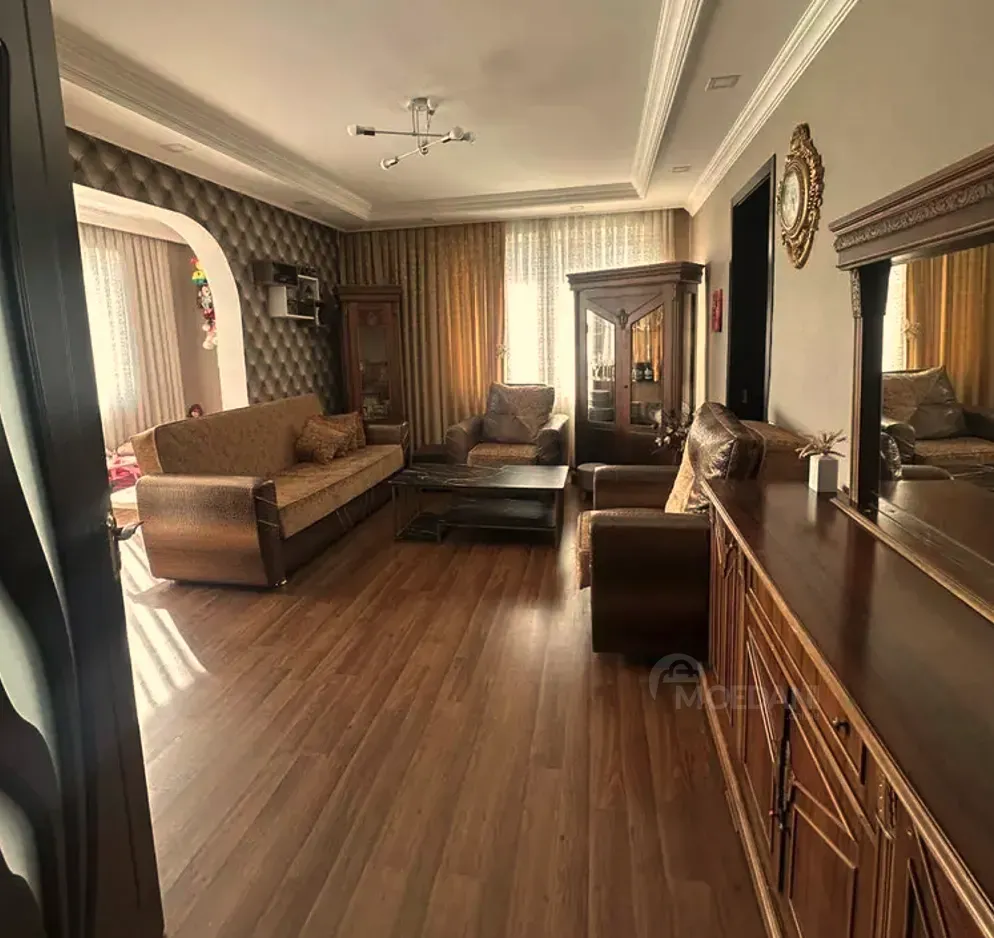 იყიდება 3 ოთახიანი ბინას 100მ² 8/10 სართ თბილისი - photo 1