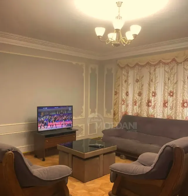 ქირავდება 2 ოთახიანი ბინა 97მ² 9/10 სართ თბილისი - photo 1