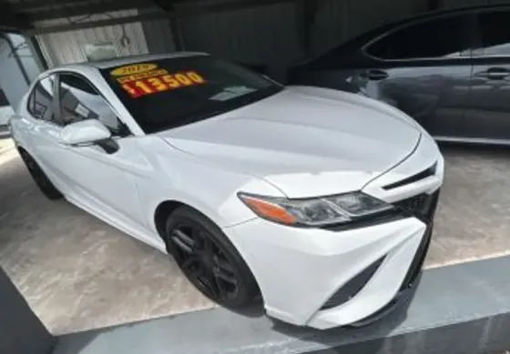 Toyota Camry 2018 თბილისი