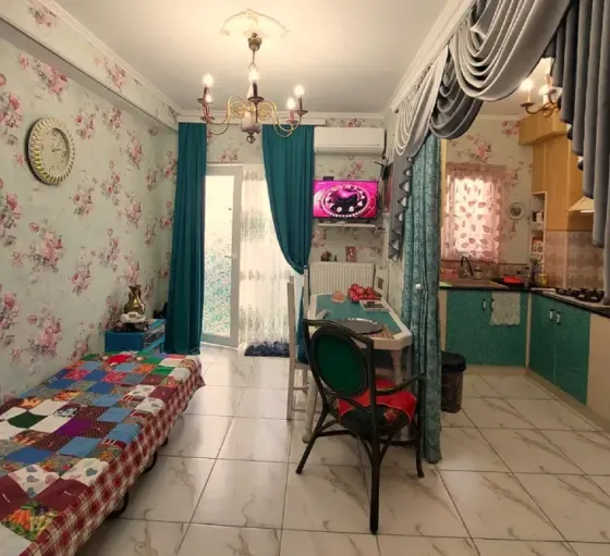 Apartments For Sale five-room 180м² 1/9 floor Tbilisi