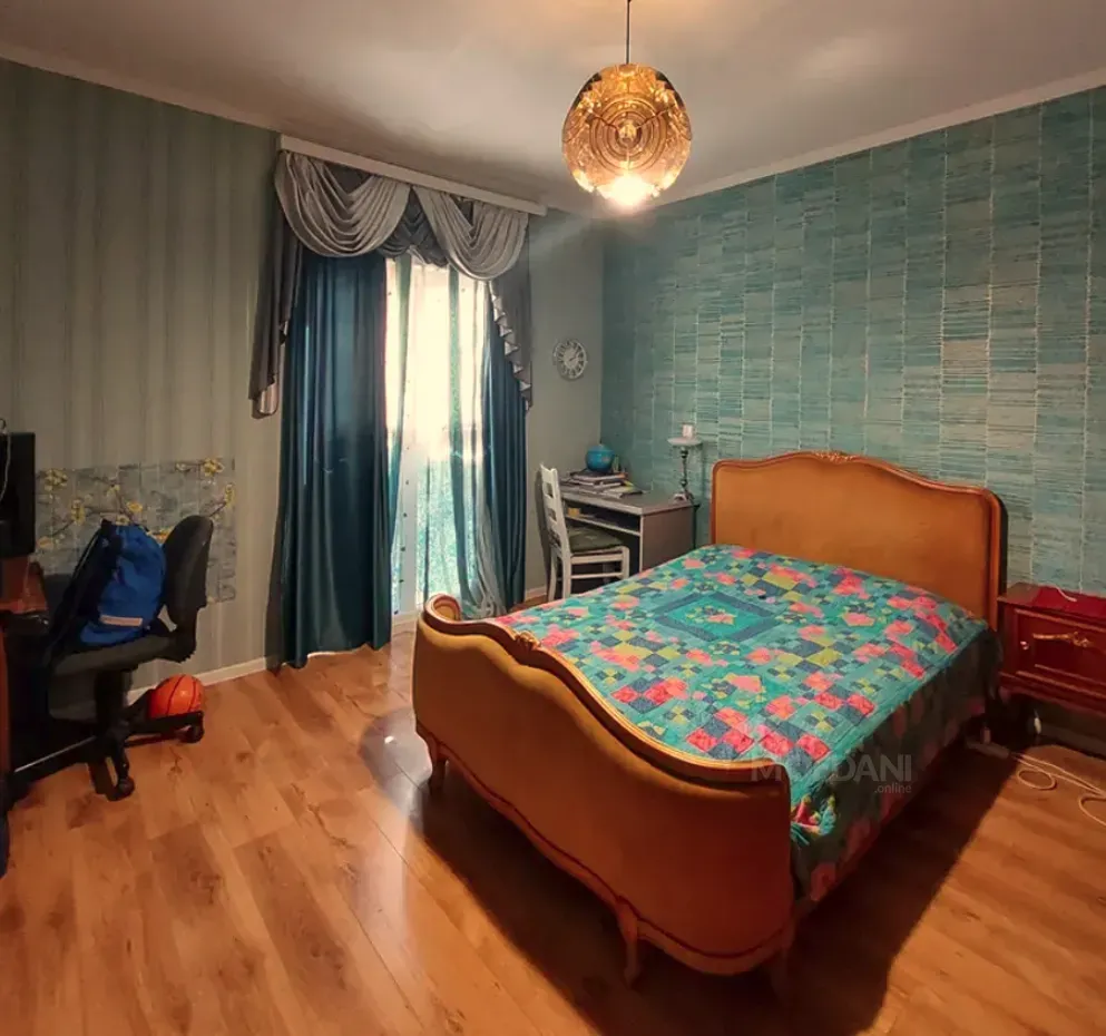 იყიდება 5 ოთახიანი ბინას 180მ² 1/9 სართ თბილისი - photo 11