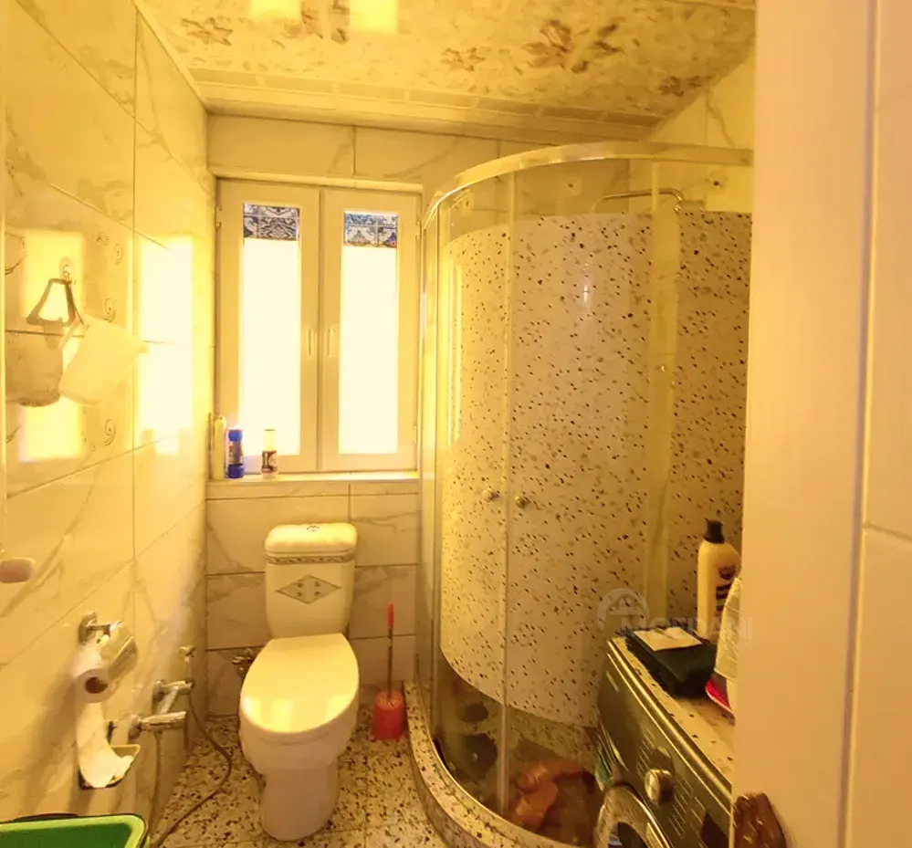 იყიდება 5 ოთახიანი ბინას 180მ² 1/9 სართ თბილისი - photo 8