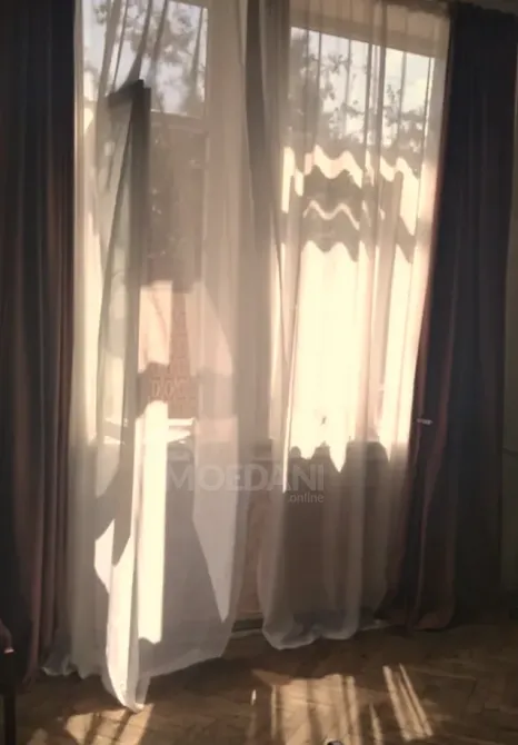 Продам 5-комн. квартиру 71м² 1/2 эт. Тбилиси - изображение 2