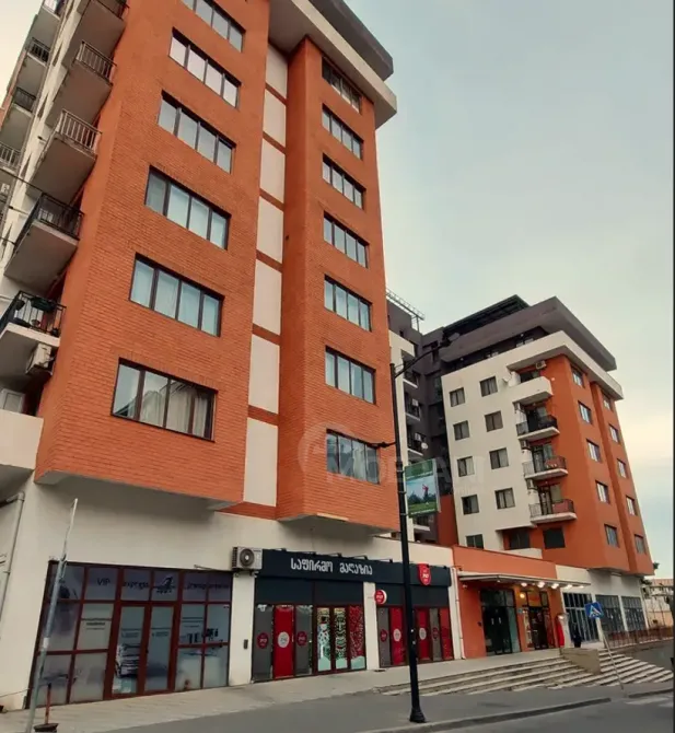 Сдам 2-комн. квартиру 50м² 2/7 эт. Тбилиси - изображение 1