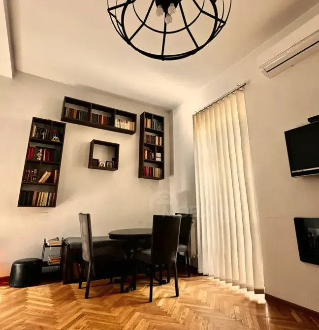 იყიდება 2 ოთახიანი ბინას 61მ² 2/3 სართ თბილისი - photo 7