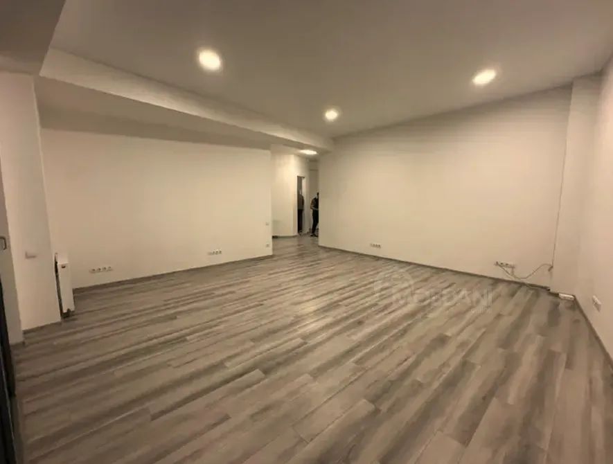 Коммерческое офисное помещение в аренду в Сабуртало Тбилиси - изображение 10