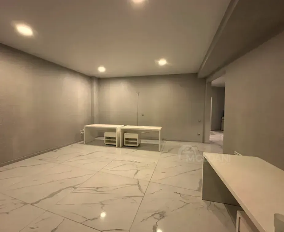 Коммерческое офисное помещение в аренду в Сабуртало Тбилиси - изображение 8