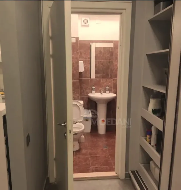 Ქირავდება საოფისე კომერციული ფართი ვაკეში თბილისი - photo 5