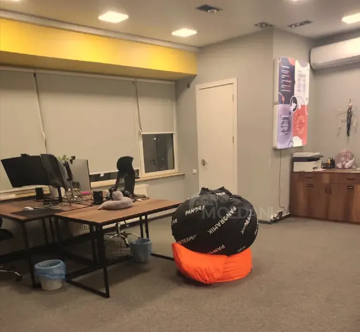 Ქირავდება საოფისე კომერციული ფართი ვაკეში თბილისი - photo 9