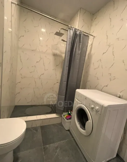 ქირავდება 2 ოთახიანი ბინა 48მ² 1/10 სართ თბილისი - photo 5