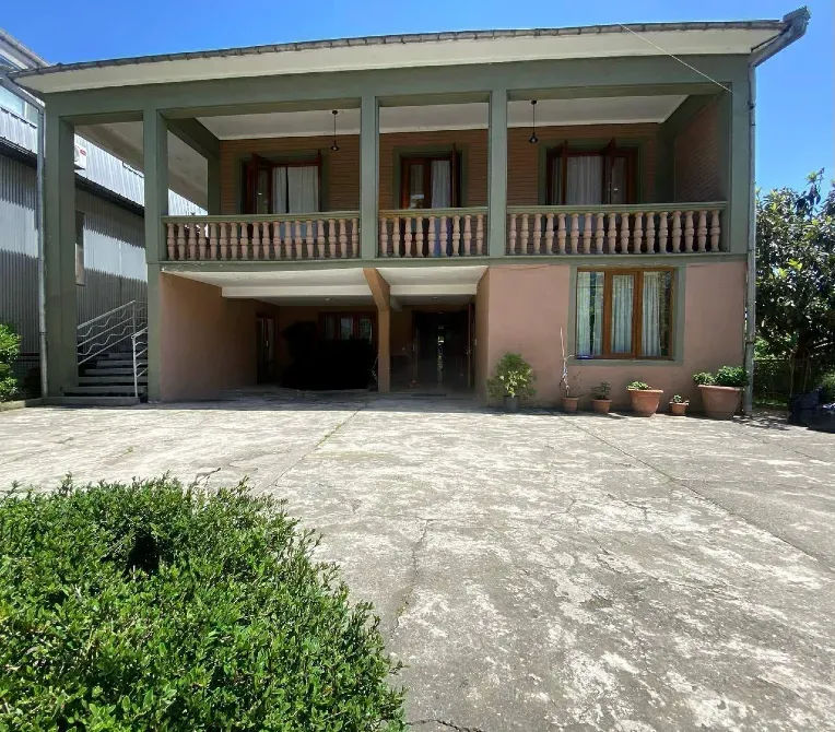 სახლი 731м² ქობულეთი - photo 1