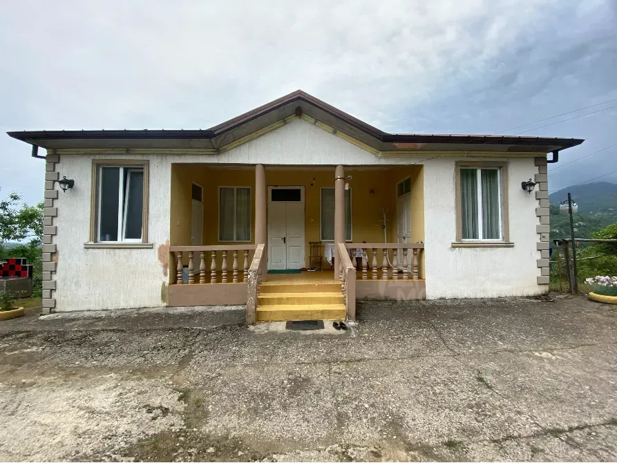 Продам Дом 2502м² Кобулети - изображение 1