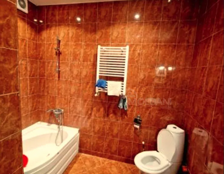 Продам 5-комн. квартиру 236м² 5/5 эт. Тбилиси - изображение 2