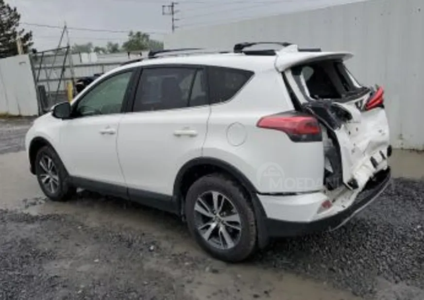 Toyota RAV4 2.5L 2018 Тбилиси - изображение 5