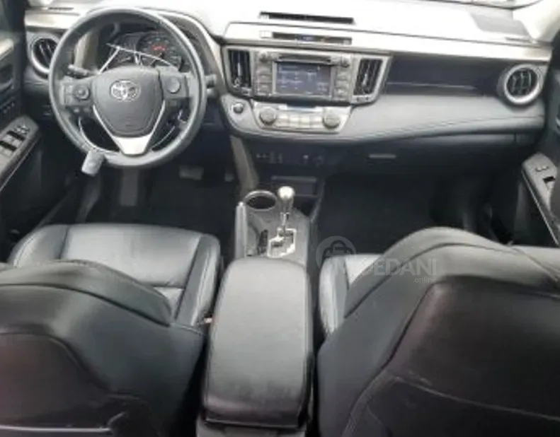 Toyota RAV4 2.5L 2015 Тбилиси - изображение 6