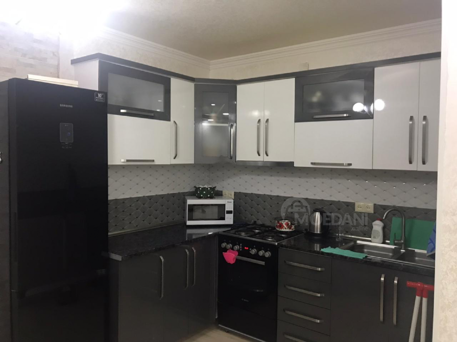 Short Term Rentals three-room 70m² 3/24 floor Batumi - photo 8