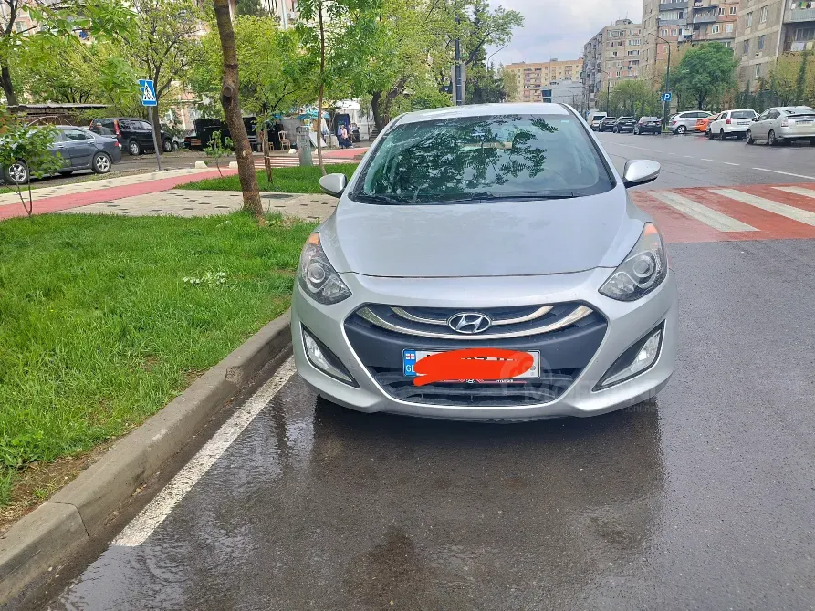 Hyundai Elantra GT 2014 Рустави - изображение 4