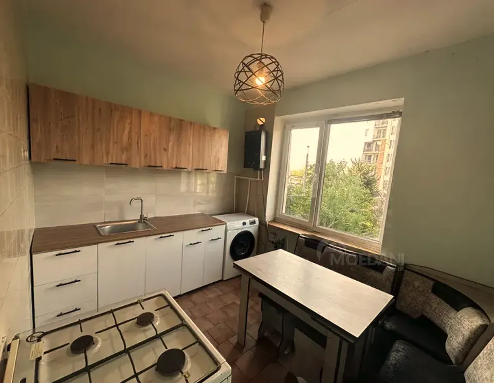 Сдам 3-комн. квартиру 80м² 2/9 эт. Тбилиси - изображение 4